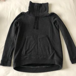 Lululemon cozy fleece funnel neck pullover sz 6